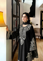 MEERA-Bint e Libaas
