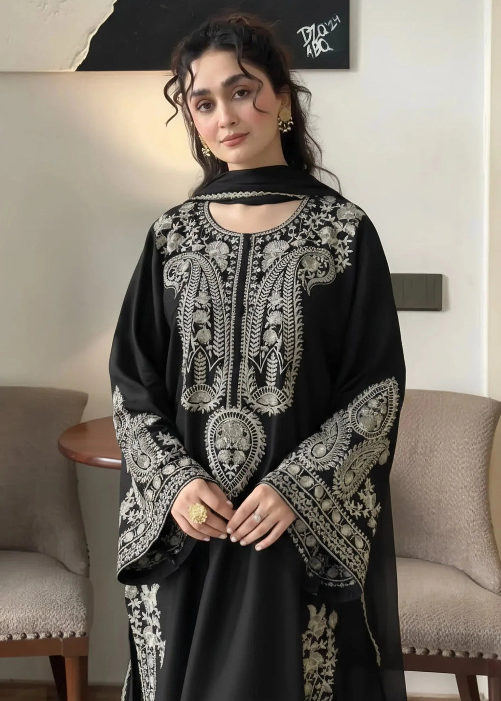 MEERA-Bint e Libaas