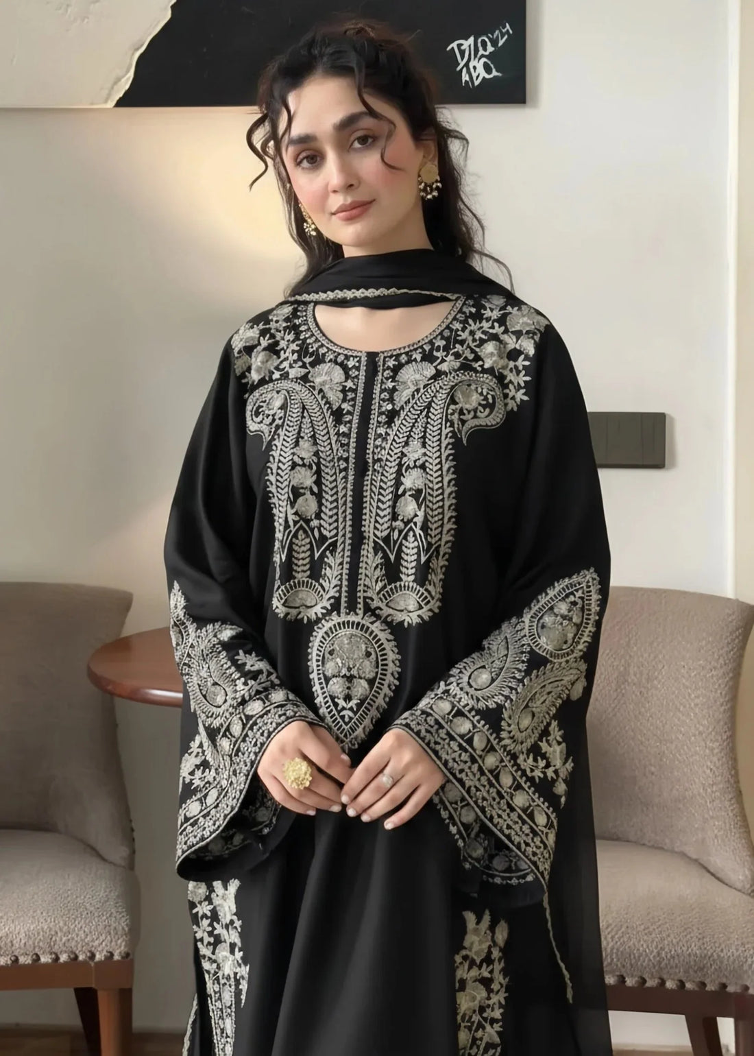 MEERA-Bint e Libaas