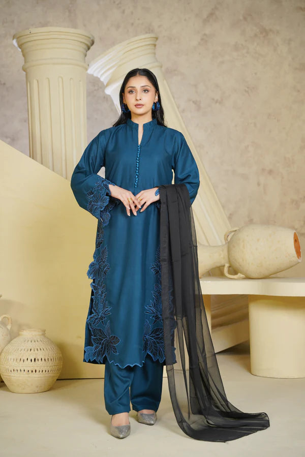 Bint e Libaas Straight Cut Linen Embroidered 3 Piece Suit