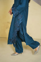 Bint e Libaas Straight Cut Linen Embroidered 3 Piece Suit