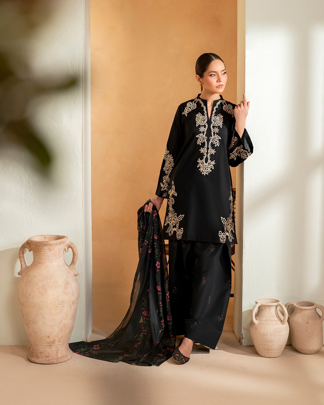 HUSN E RAAT 3PCS