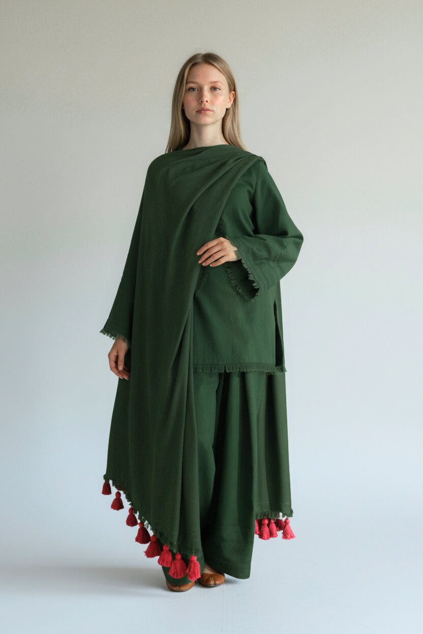FOREST GREEN OUTFIT